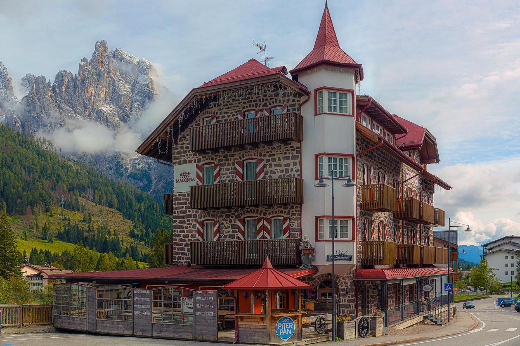 Historic Residence Madonna San Martino Di Castrozza Exterior foto