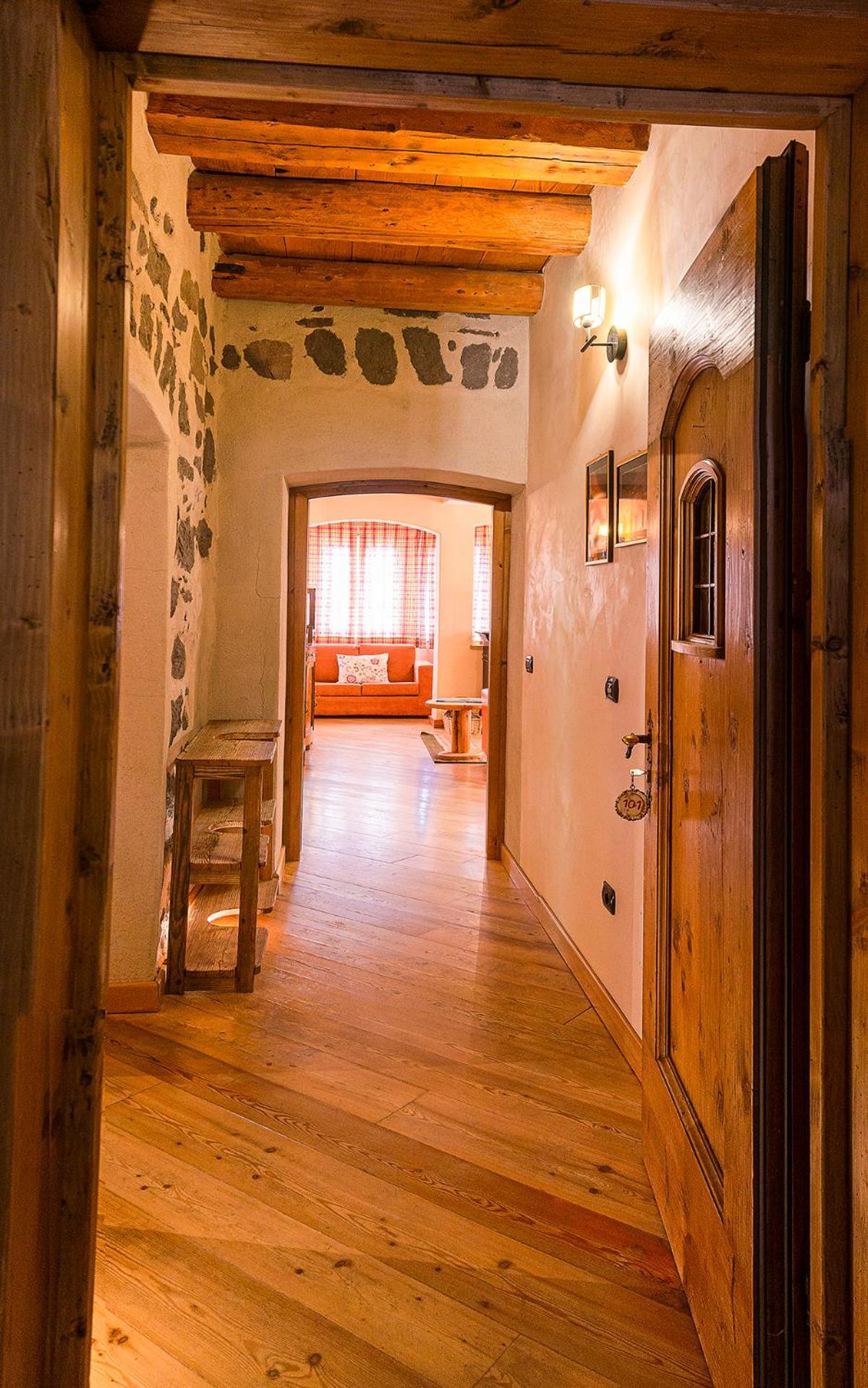 Historic Residence Madonna San Martino Di Castrozza Exterior foto